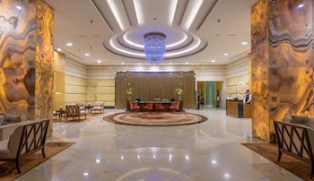 La Suite Dubai Hotel & Apartments Operated by Minor Hotels