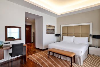 La Suite Dubai Hotel & Apartments Operated by Minor Hotels galeri fotoğrafı