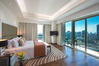 La Suite Dubai Hotel & Apartments Operated by Minor Hotels galeri fotoğrafı