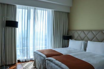 La Suite Dubai Hotel & Apartments Operated by Minor Hotels galeri fotoğrafı