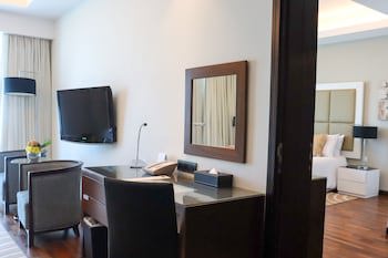 La Suite Dubai Hotel & Apartments Operated by Minor Hotels galeri fotoğrafı