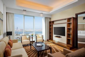 La Suite Dubai Hotel & Apartments Operated by Minor Hotels galeri fotoğrafı