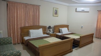 Eastgate Hotel