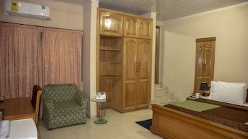 Eastgate Hotel
