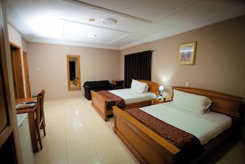 Eastgate Hotel