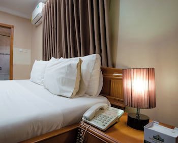 Eastgate Hotel