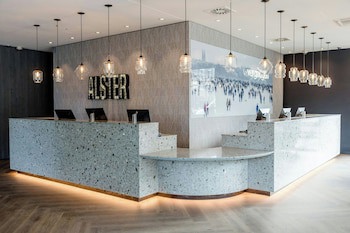 Motel One Hamburg-Alster fotoğrafı