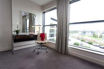 Brooklands Hotel