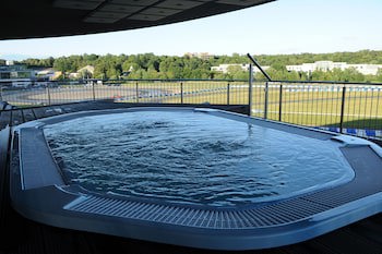 Brooklands Hotel