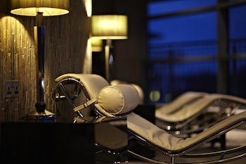 Brooklands Hotel