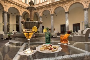Grand Hotel Piazza Borsa fotoğrafı