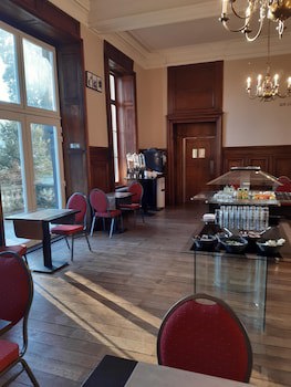 Domaine Du Chateau De La Neuville