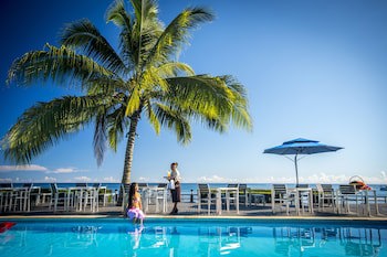 Heritage Park Hotel