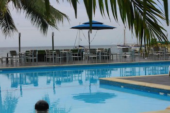 Heritage Park Hotel