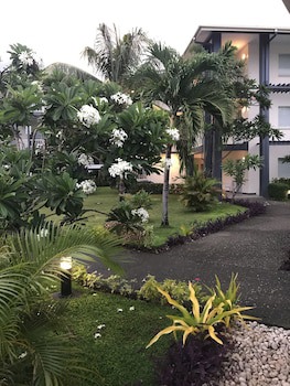 Heritage Park Hotel