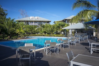 Heritage Park Hotel