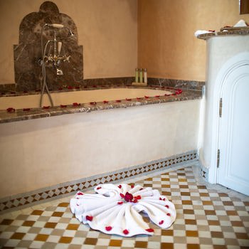 Demeures D'orient Riad Deluxe & Spa