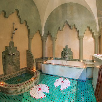 Demeures D'orient Riad Deluxe & Spa