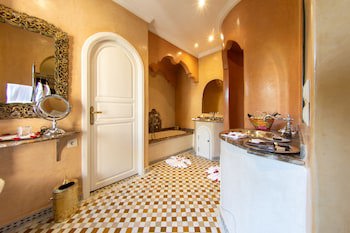 Demeures D'orient Riad Deluxe & Spa