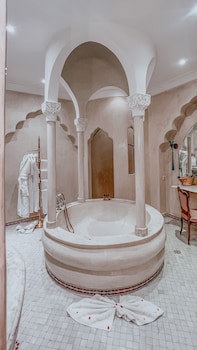 Demeures D'orient Riad Deluxe & Spa