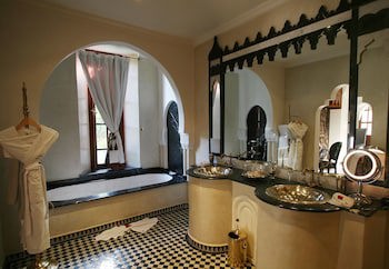 Demeures D'orient Riad Deluxe & Spa