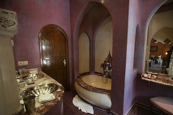 Demeures D'orient Riad Deluxe & Spa