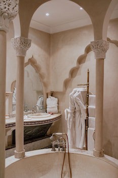 Demeures D'orient Riad Deluxe & Spa
