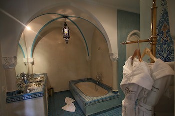 Demeures D'orient Riad Deluxe & Spa