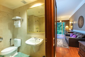 Century Pines Resort