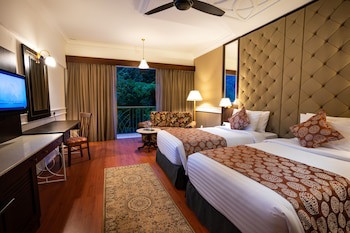 Century Pines Resort