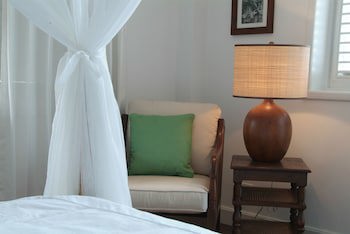 Atlantis Historic Inn