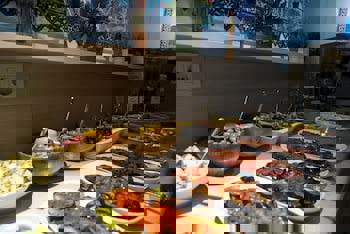 Tashkonak Studio Suites