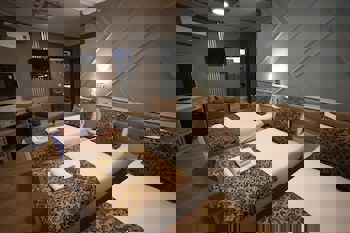 Tashkonak Studio Suites