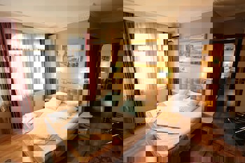 Tashkonak Studio Suites