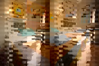 Tashkonak Studio Suites