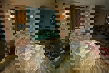 Tashkonak Studio Suites