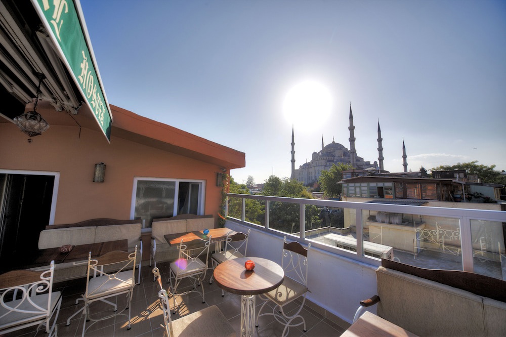 Nobel Hostel Guesthouse