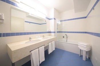 B&B HOTEL Mantova Cristallo galeri fotoğrafı