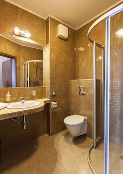 Amber Hotel