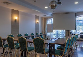 Amber Hotel