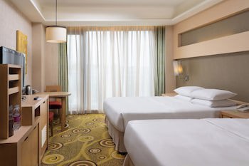 E-Da Royal Hotel