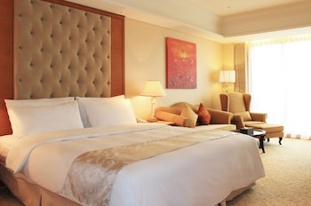 E-Da Royal Hotel