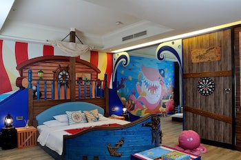 E-Da Royal Hotel
