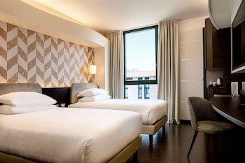 DoubleTree by Hilton Milan Malpensa Solbiate Olona galeri fotoğrafı