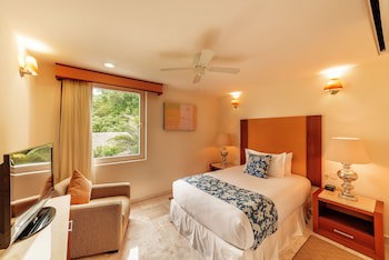 Grand Miramar All Luxury Suites & Residences