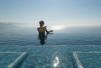 Grand Miramar All Luxury Suites & Residences