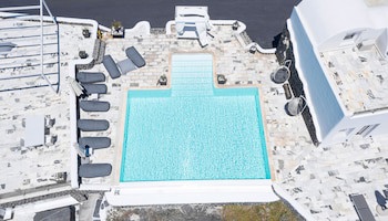 Csky Hotel