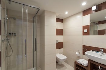 Hotel Ilonn