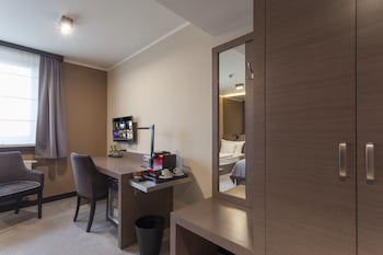 Hotel Ilonn