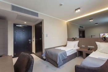 Hotel Ilonn